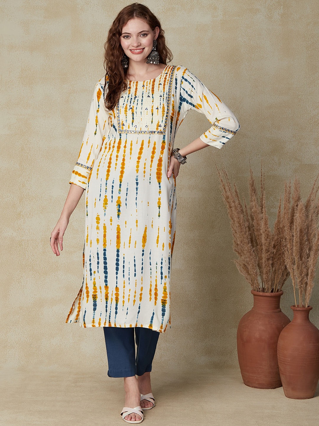 

FASHOR Abstract Printed Straight Kurta, Cream