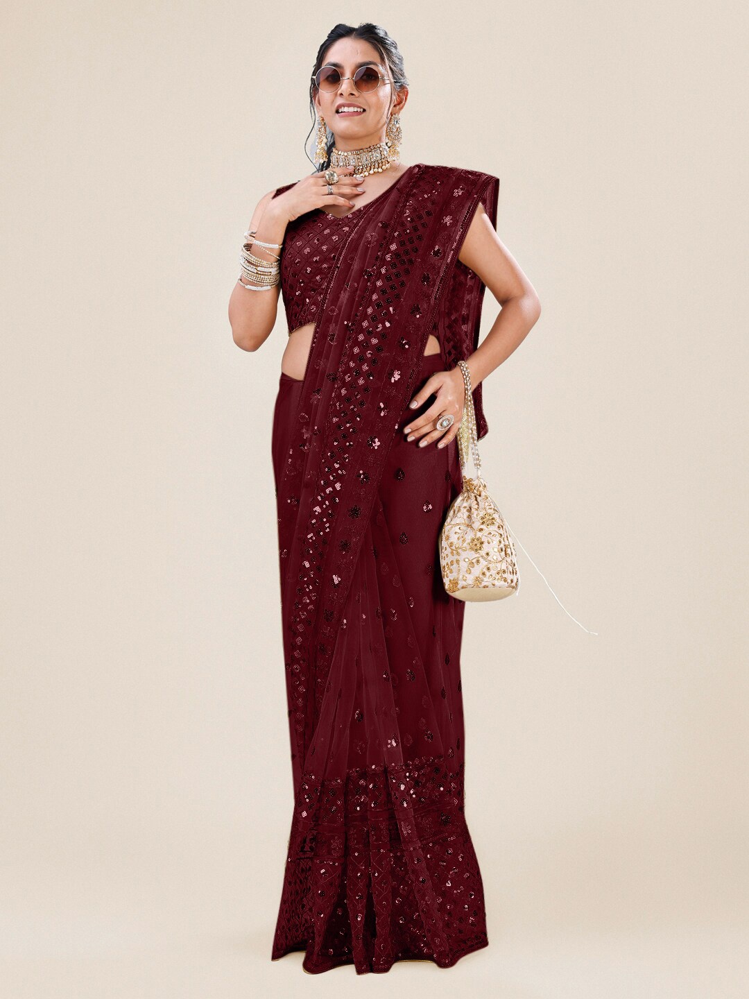 

Roykals Embellished Sequinned Net Saree, Maroon