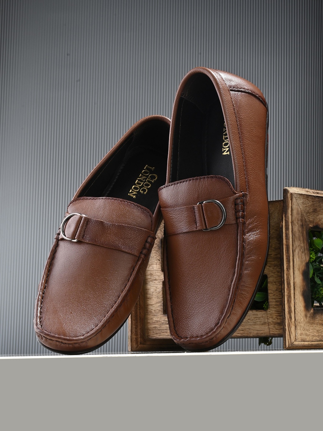 

CLOG LONDON Men Leather Square Toe Loafers, Brown
