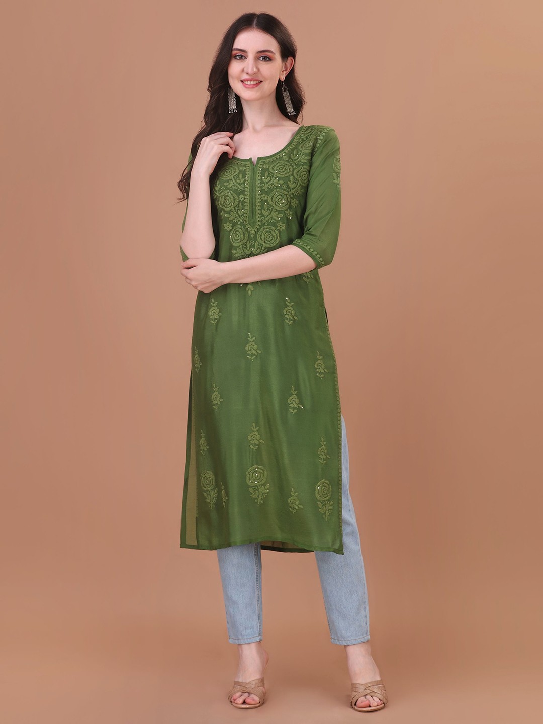 

SAZRIKA Ethnic Motifs Embroidered Chikankari Pure Chiffon Straight Kurta, Green