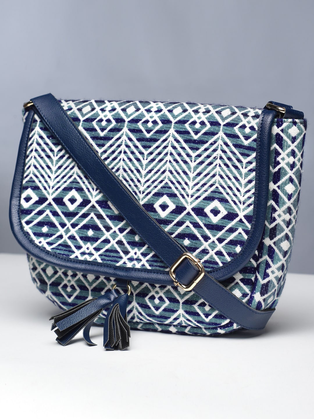 

DEEBACO Self Design Structured Sling Bag, Navy blue