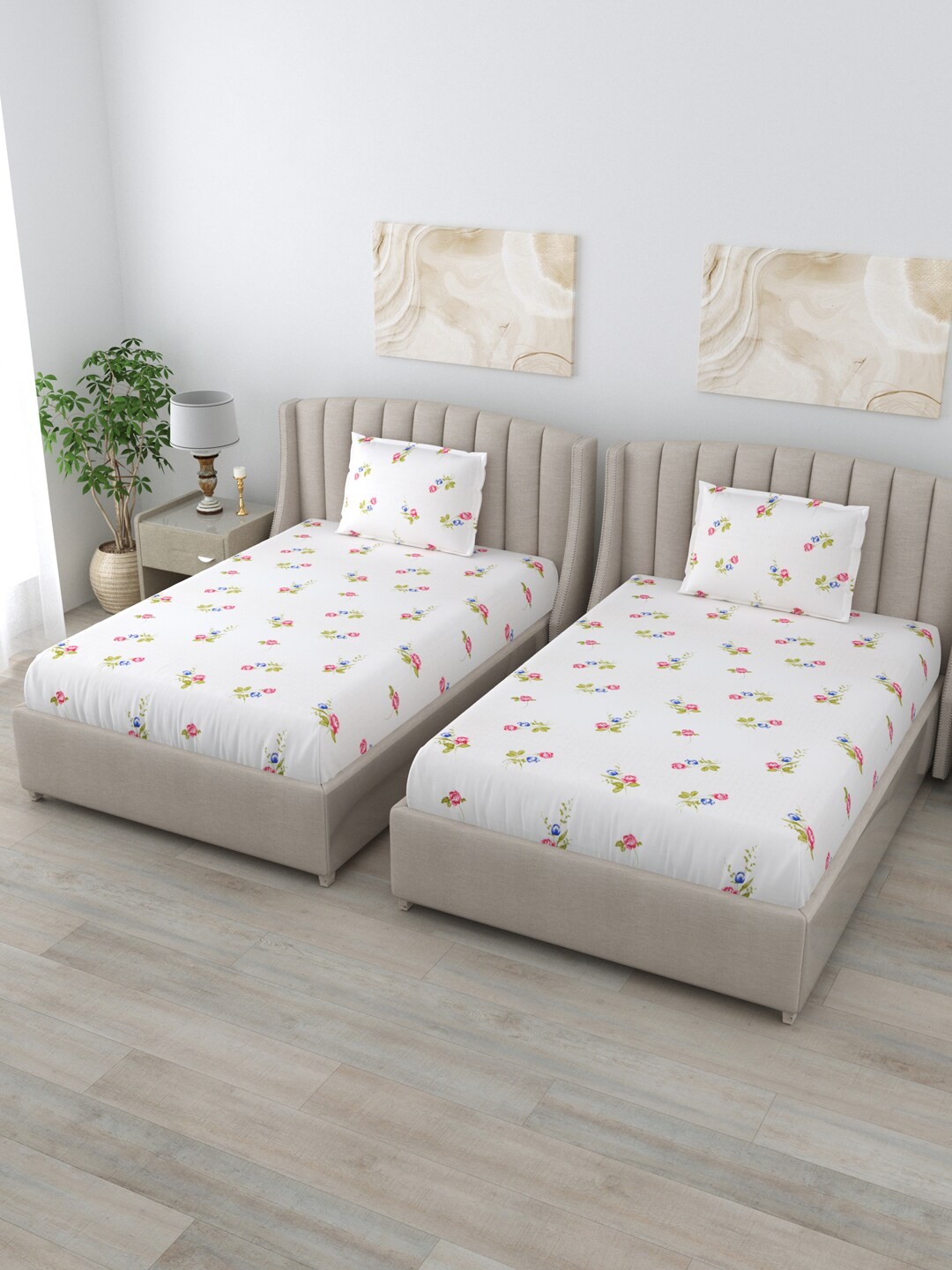 

BOMBAY DYEING Vintage White Floral Pure Cotton 180 TC 2 Single Bedsheets & 2 Pillow Covers, Red