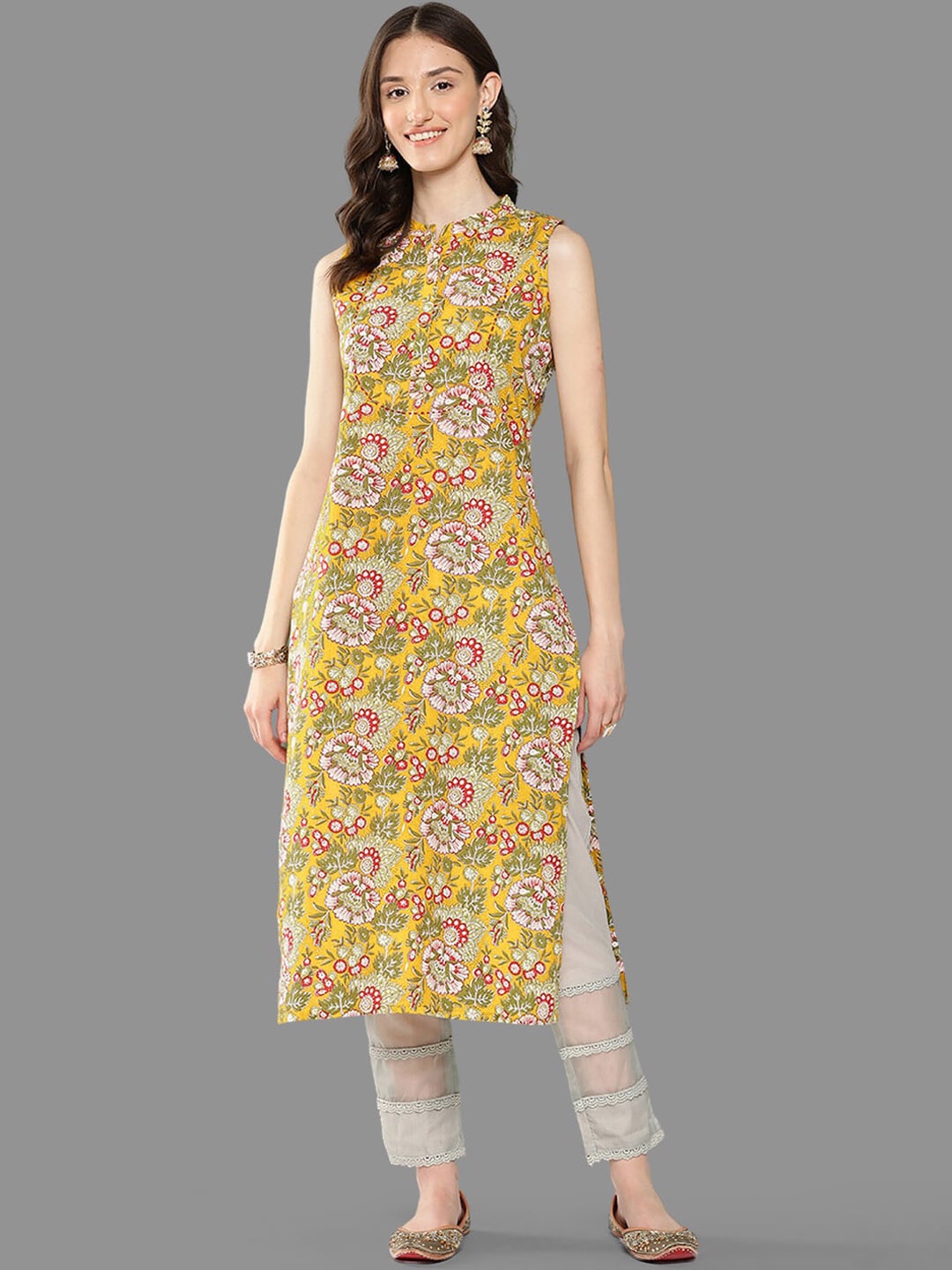 

Janasya Floral Printed Mandarin Collar Sleeveless Pure Cotton Straight Kurta, Yellow