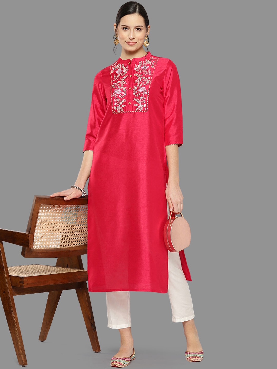

Janasya Ethnic Motifs Yoke Design Crepe Kurta, Pink
