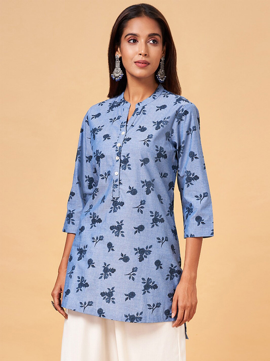 

RANGMANCH BY PANTALOONS Floral Printed High Low Kurti, Navy blue