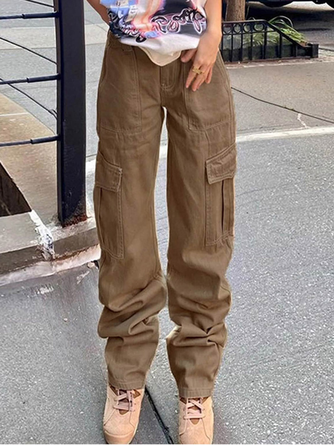 

LULU & SKY Women Low-Rise Straight Fit Clean Look Cargo Jeans, Brown