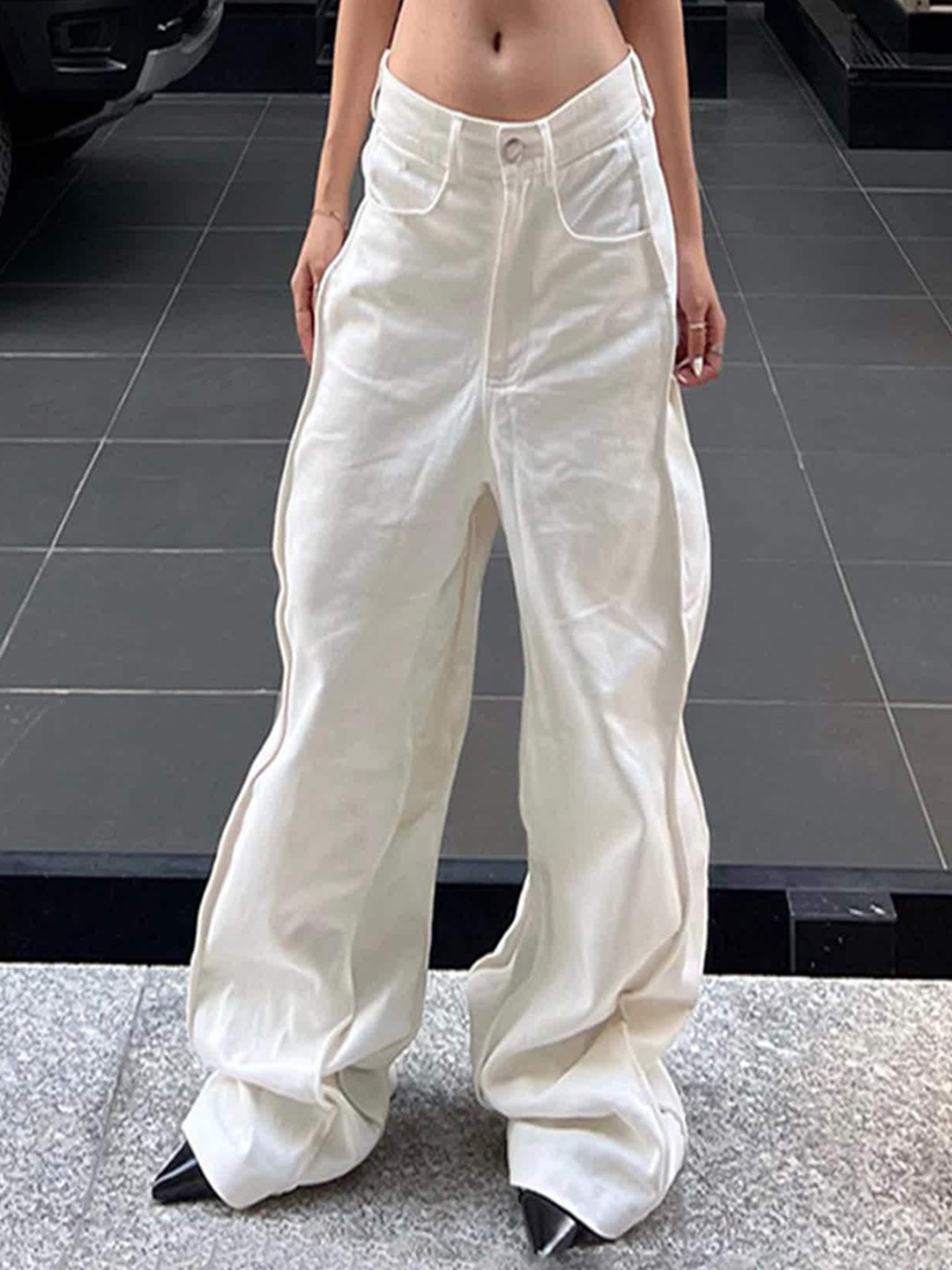

LULU & SKY Women Low-Rise Clean Look Wide Leg Pure Cotton Jeans, White