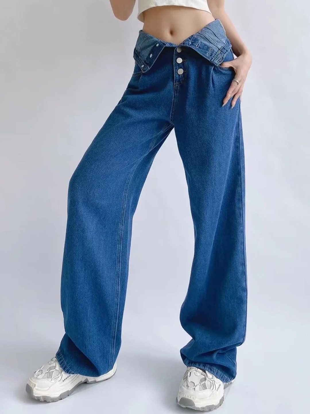 

LULU & SKY Women Straight Fit High-Rise Light Fade Stretchable Jeans, Blue