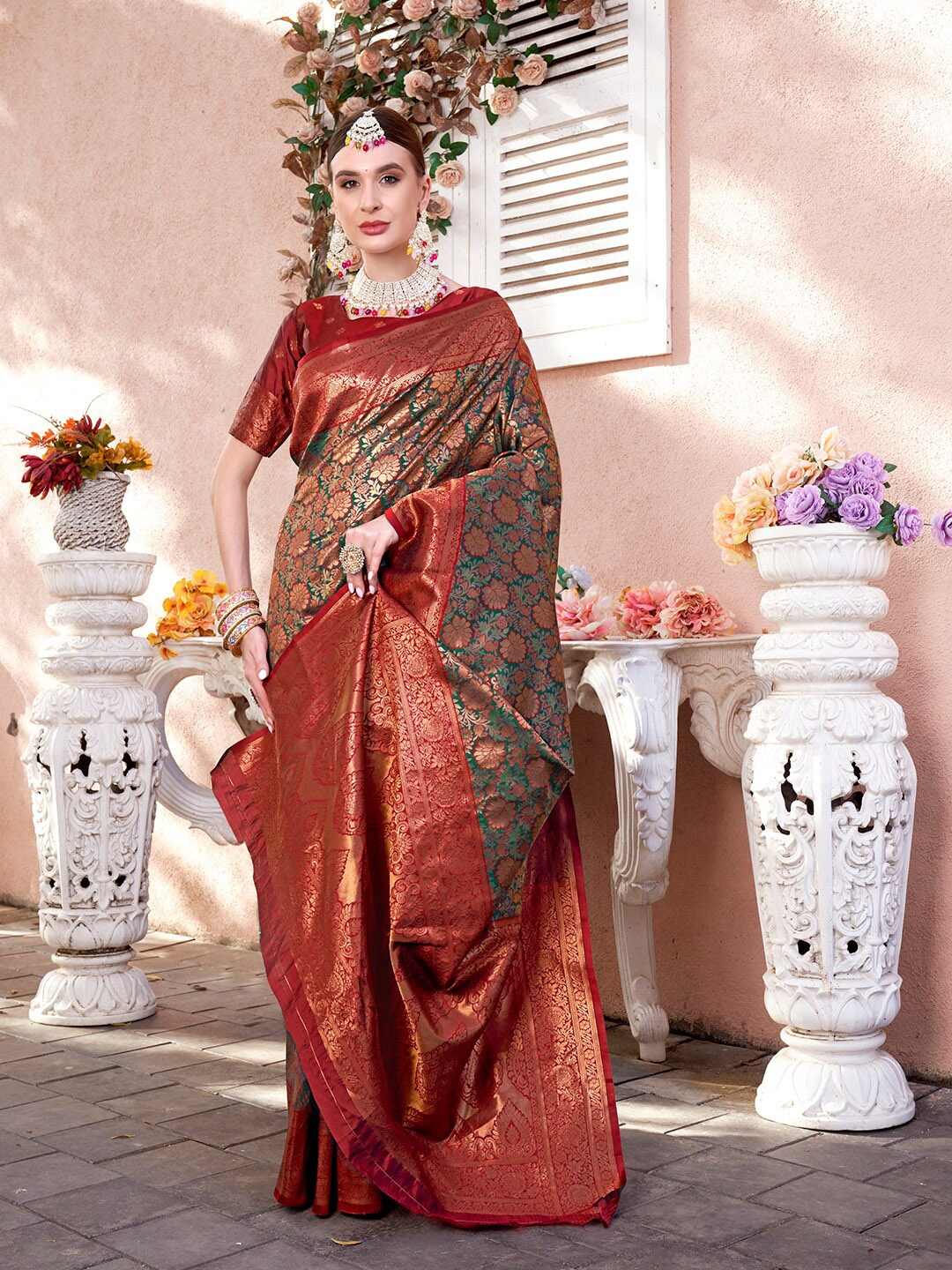 

Anouk Woven Design Zari Art Silk Kanjeevaram Saree, Red