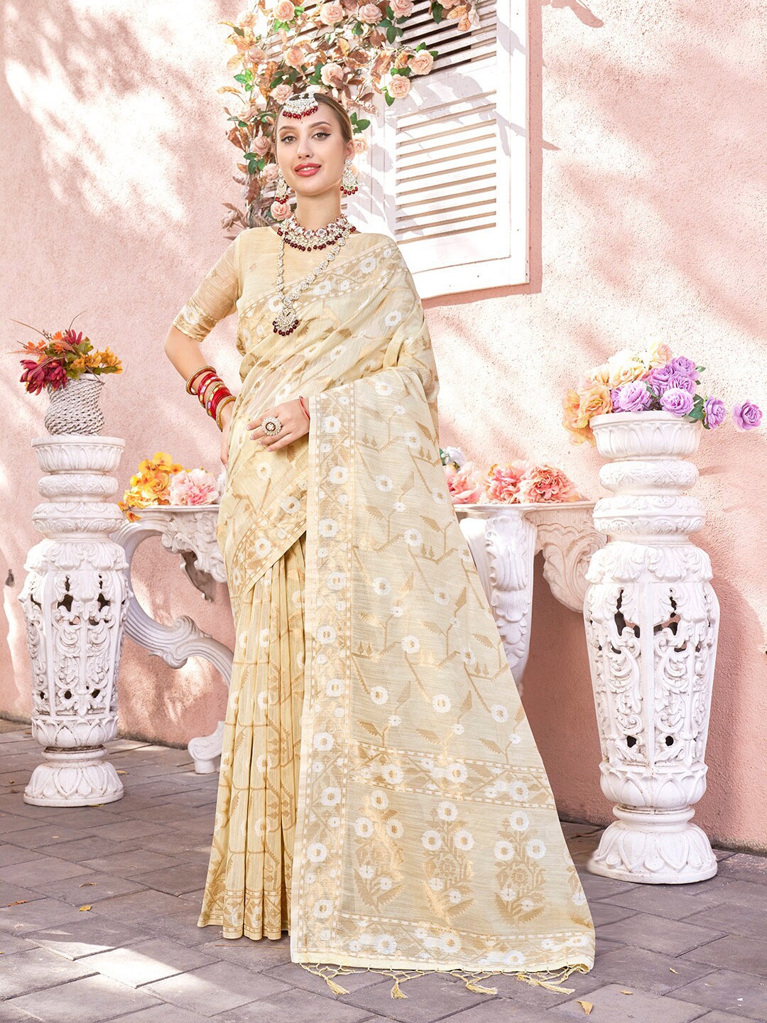 

Anouk Woven Design Zari Pure Cotton Saree, Cream