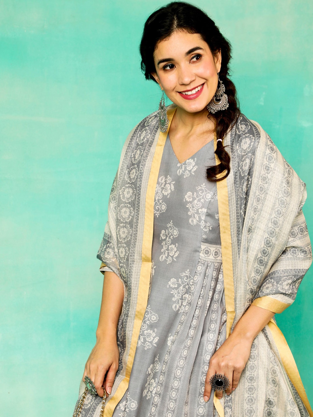 

Anouk Grey Floral Printed V-Neck Pleated Linen A-Line Kurta & Trousers With Dupatta