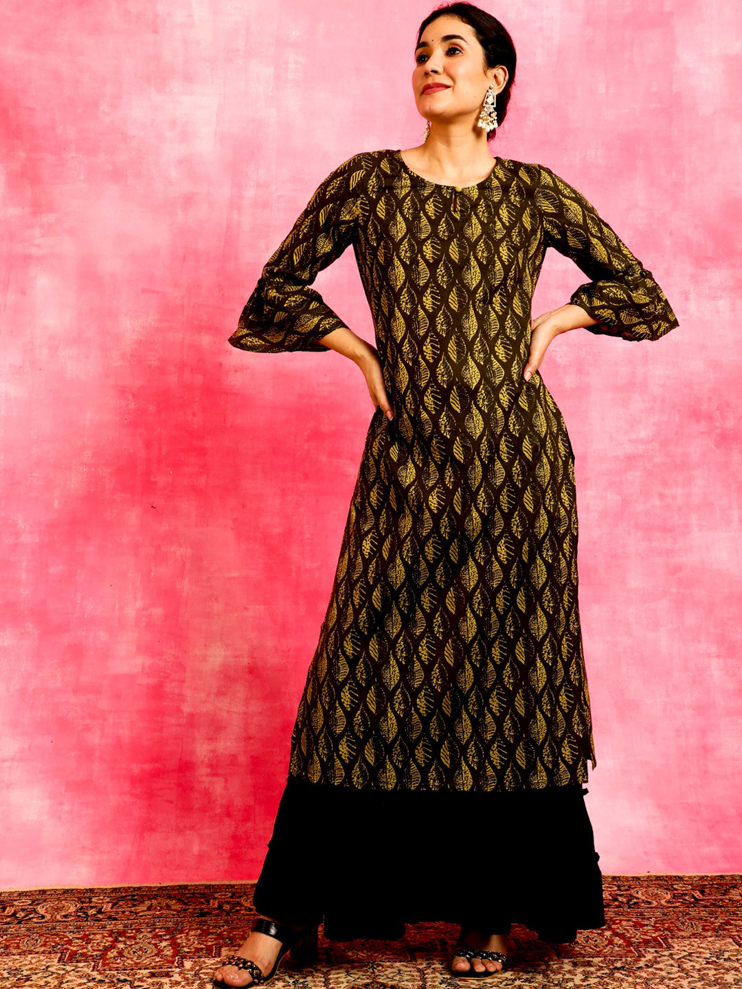 

Anouk Black Conversational Printed Round Neck Bell Sleeve Straight Cotton Kurta