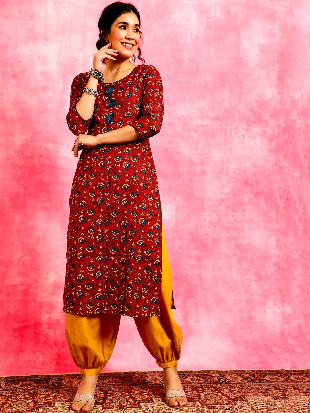 

Anouk Ethnic Motifs Printed Kurta, Maroon