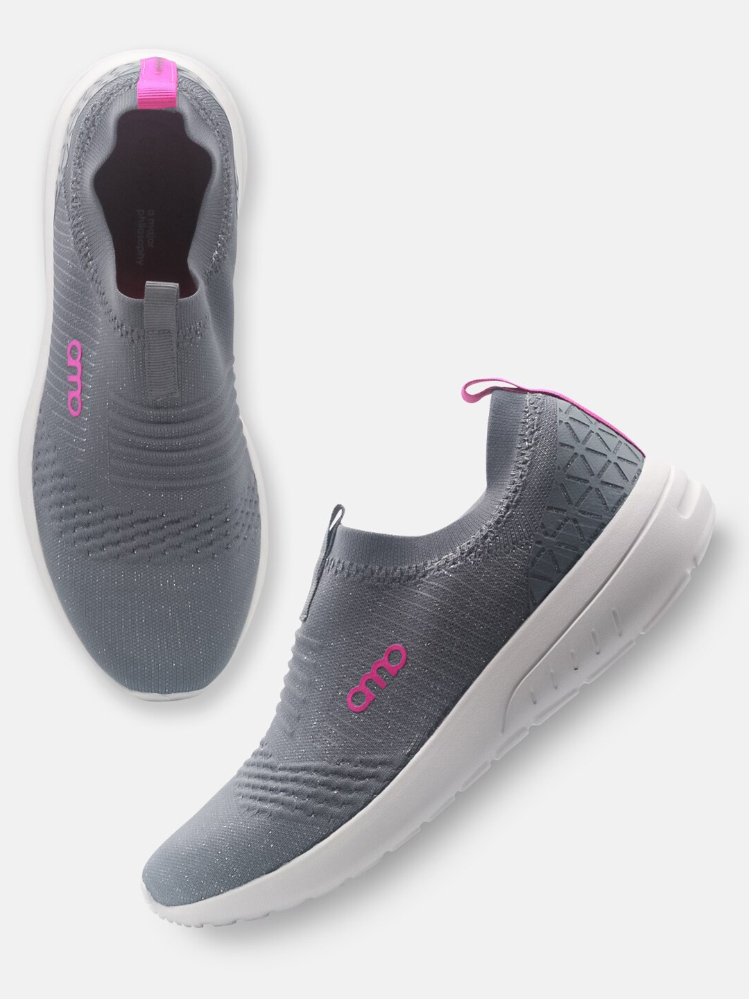 

AMP Women Textured Slip On Sneakers, Grey