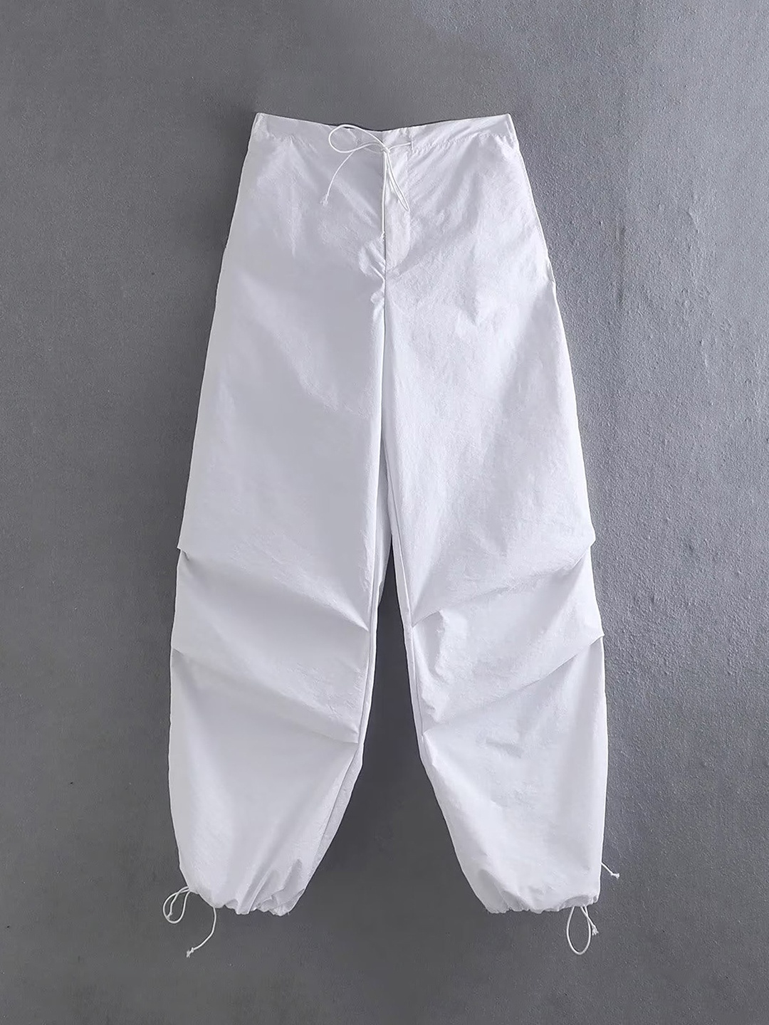 

LULU & SKY Women Straight Fit High-Rise Trousers, Na