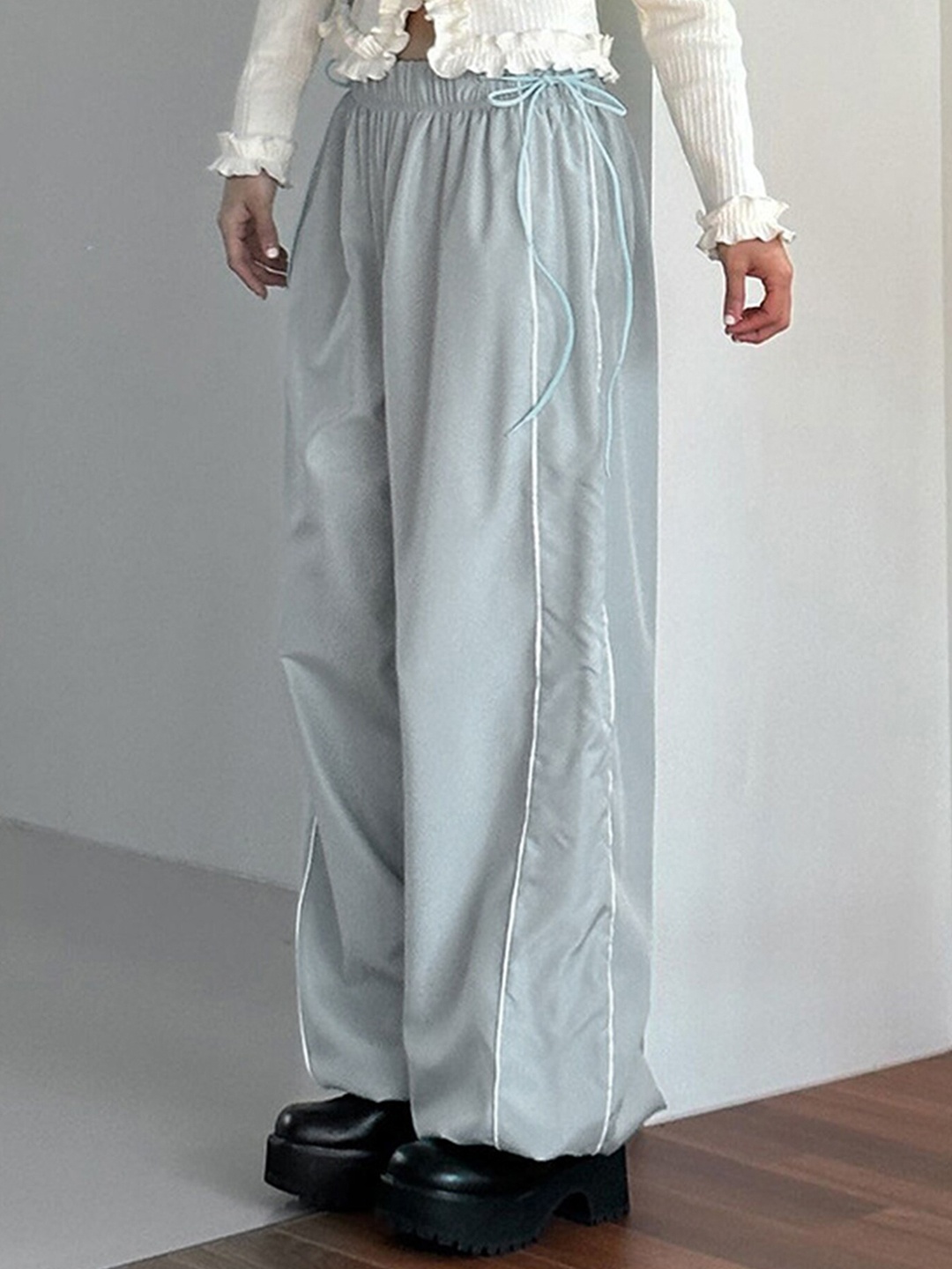 

LULU & SKY Women Mid Rise Parallel Trousers, Blue