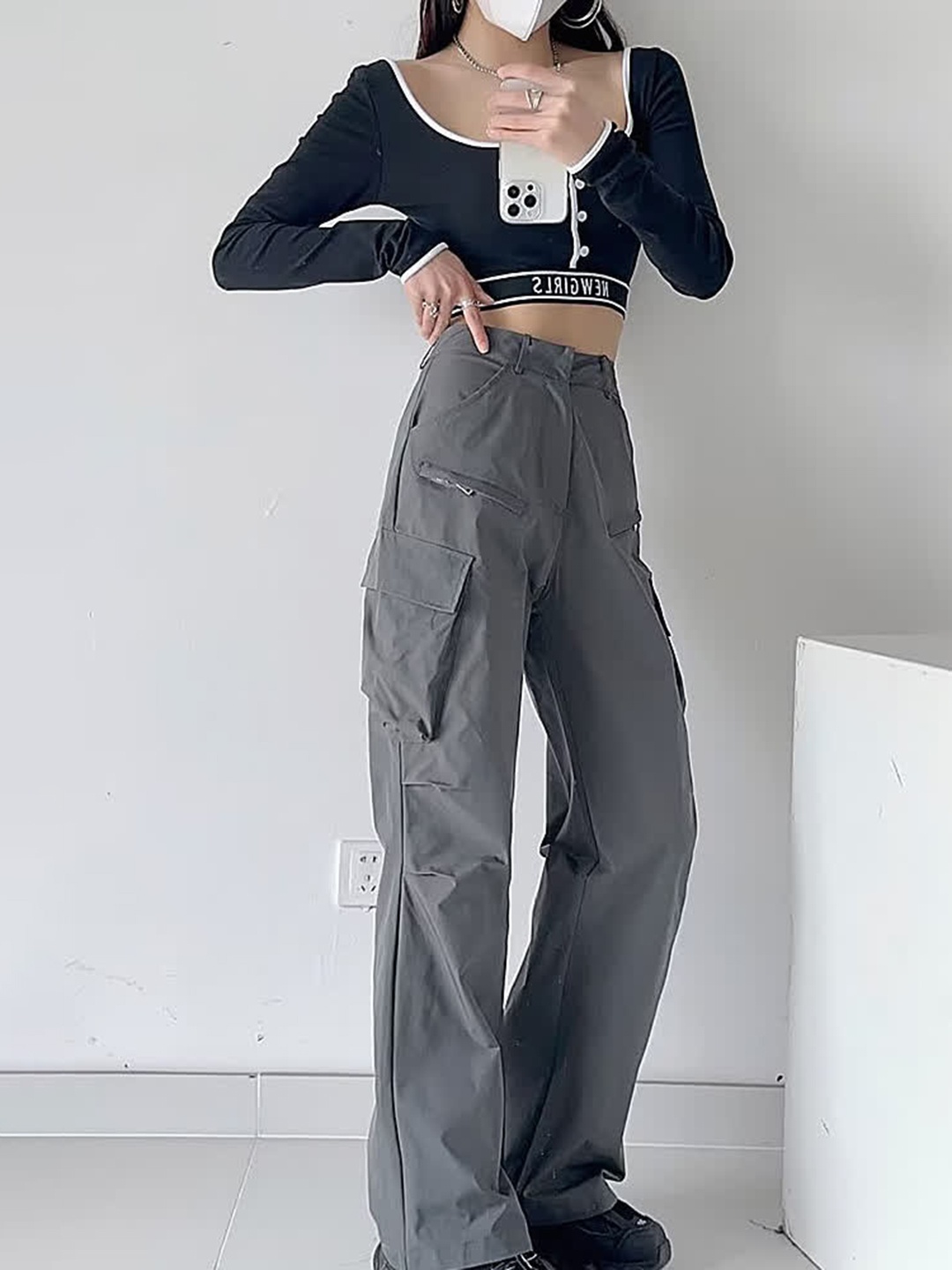 

LULU & SKY Women Straight Fit High-Rise Trousers, Grey