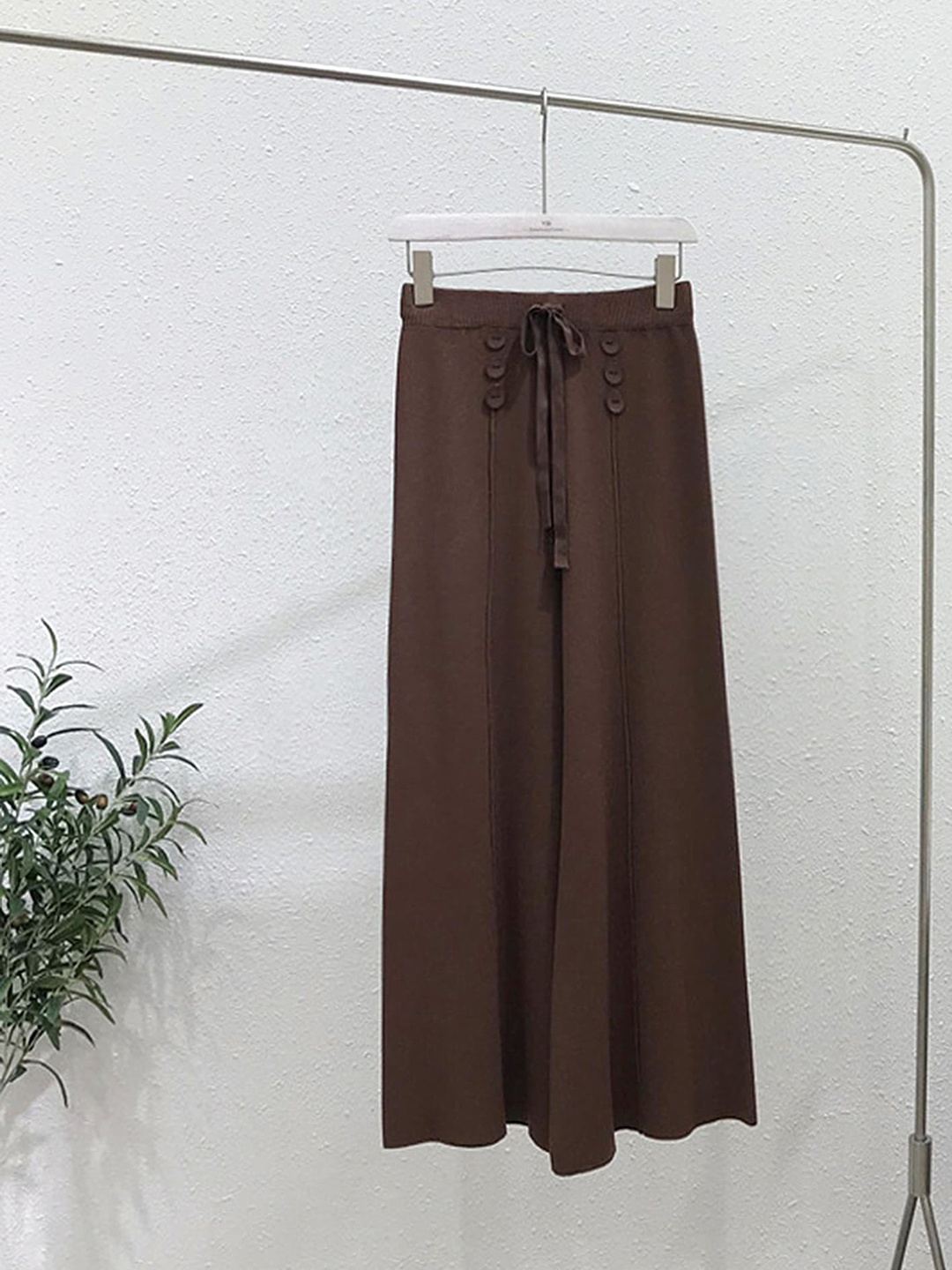 

LULU & SKY Women Straight Fit High-Rise Trousers, Na