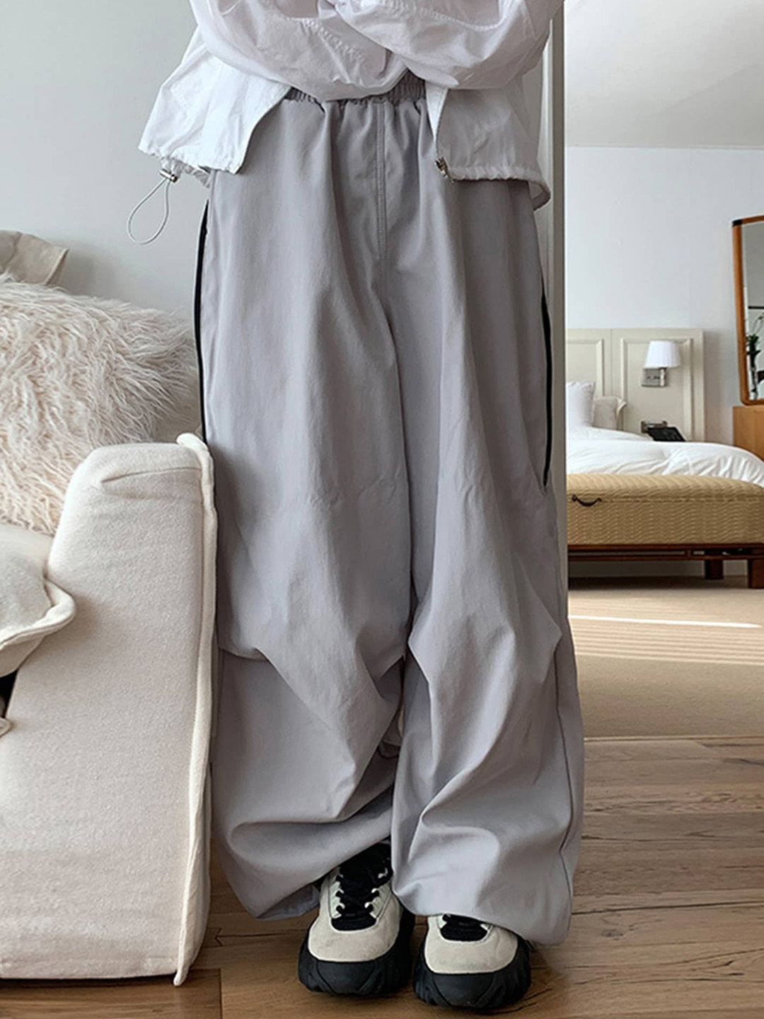 

LULU & SKY Women Straight Fit Low-Rise Trousers, Grey
