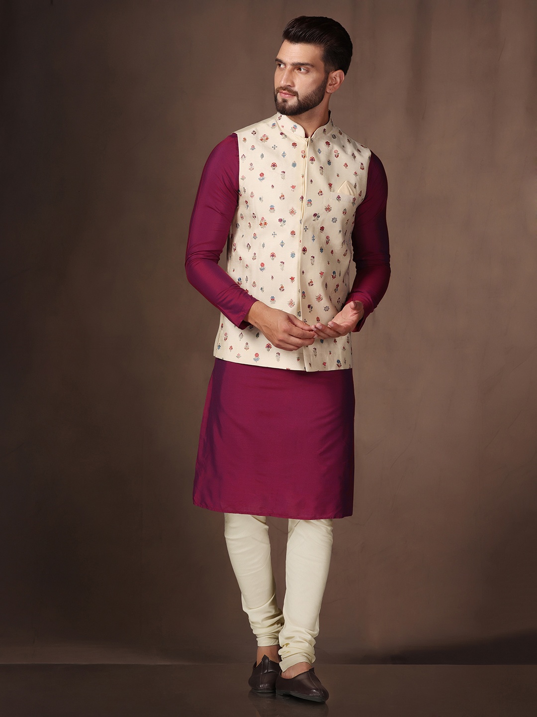 

KISAH Mandarin Collar Straight Kurta & Churidar With Embroidered Nehru Jacket, Purple