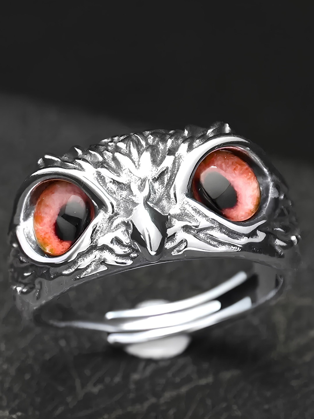 

KARISHMA KREATIONS Owl Eye Shaped Finger Ring, Silver