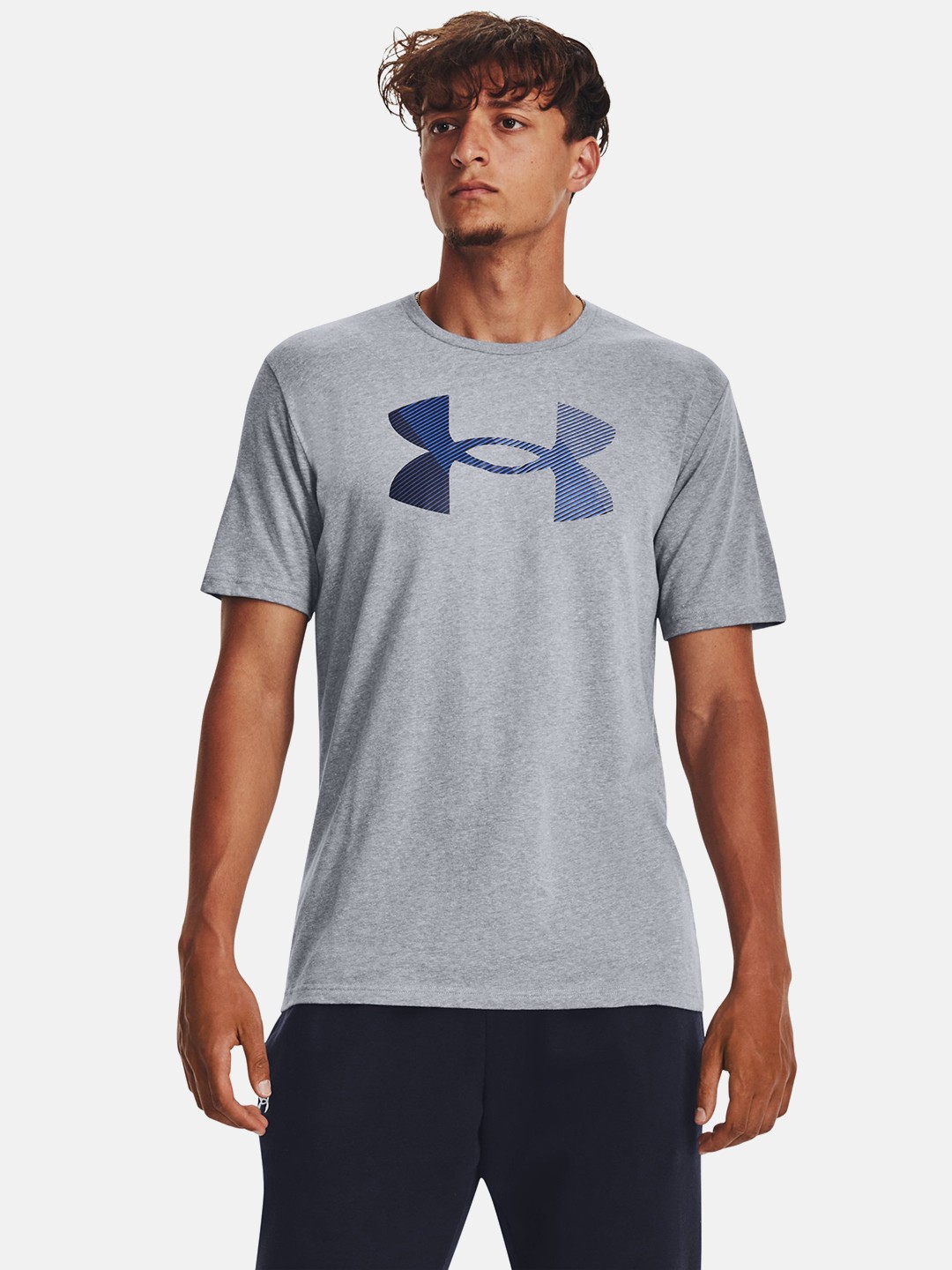 

UNDER ARMOUR Big Logo Fill Short Sleeve T-shirt, Grey
