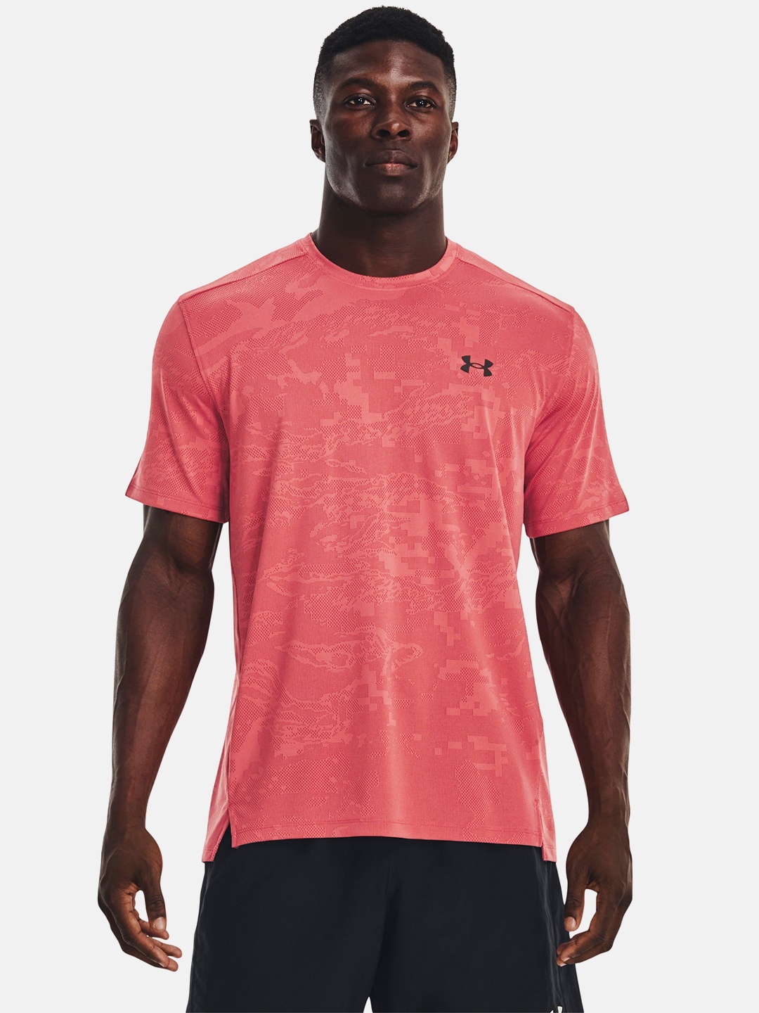 

UNDER ARMOUR Anti-Odour Tech Vent Jacquard Short Sleeve T-shirt, Rust