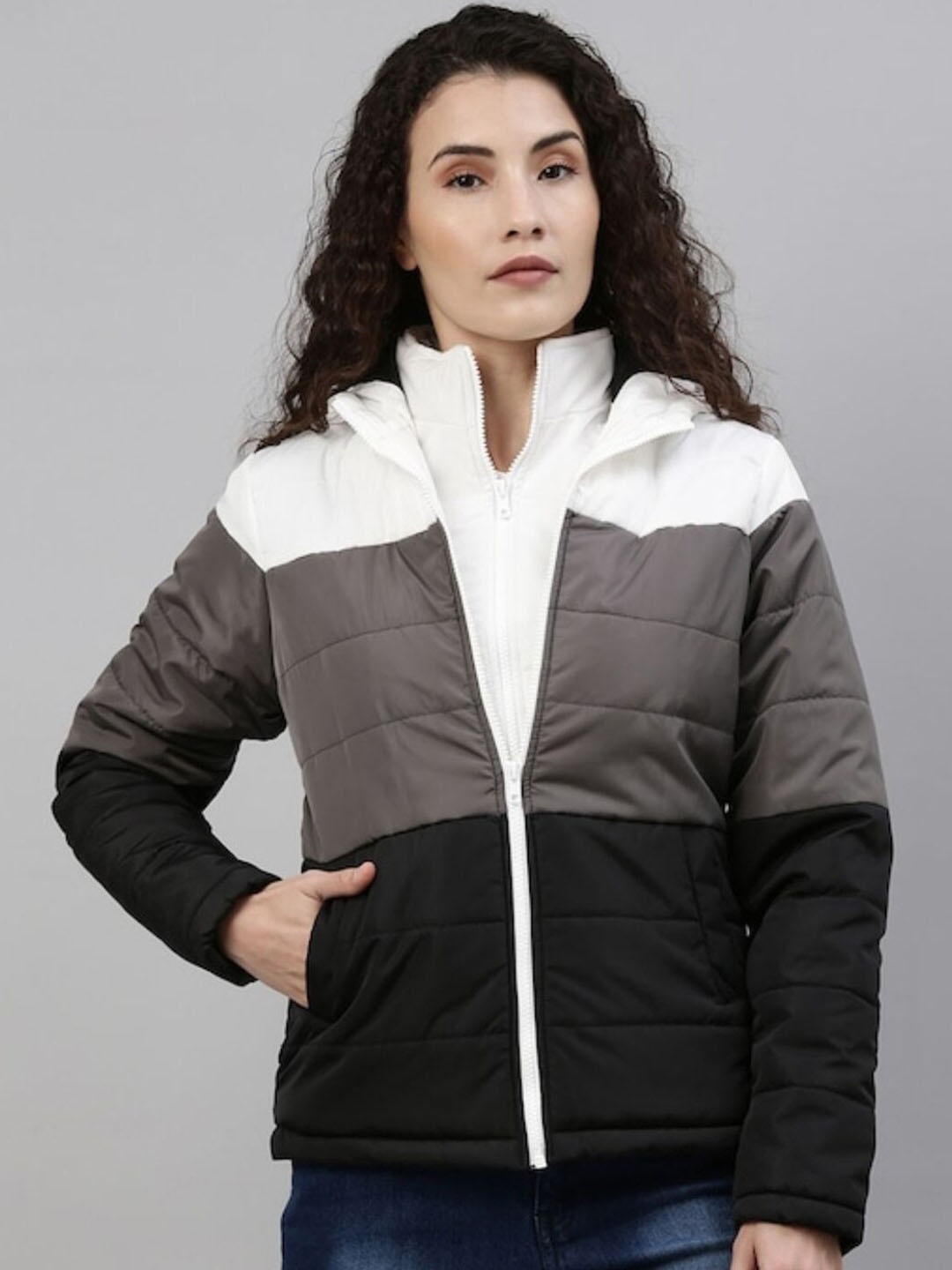 

Campus Sutra Grey Colourblocked Hooded Windcheater Padded Jacket