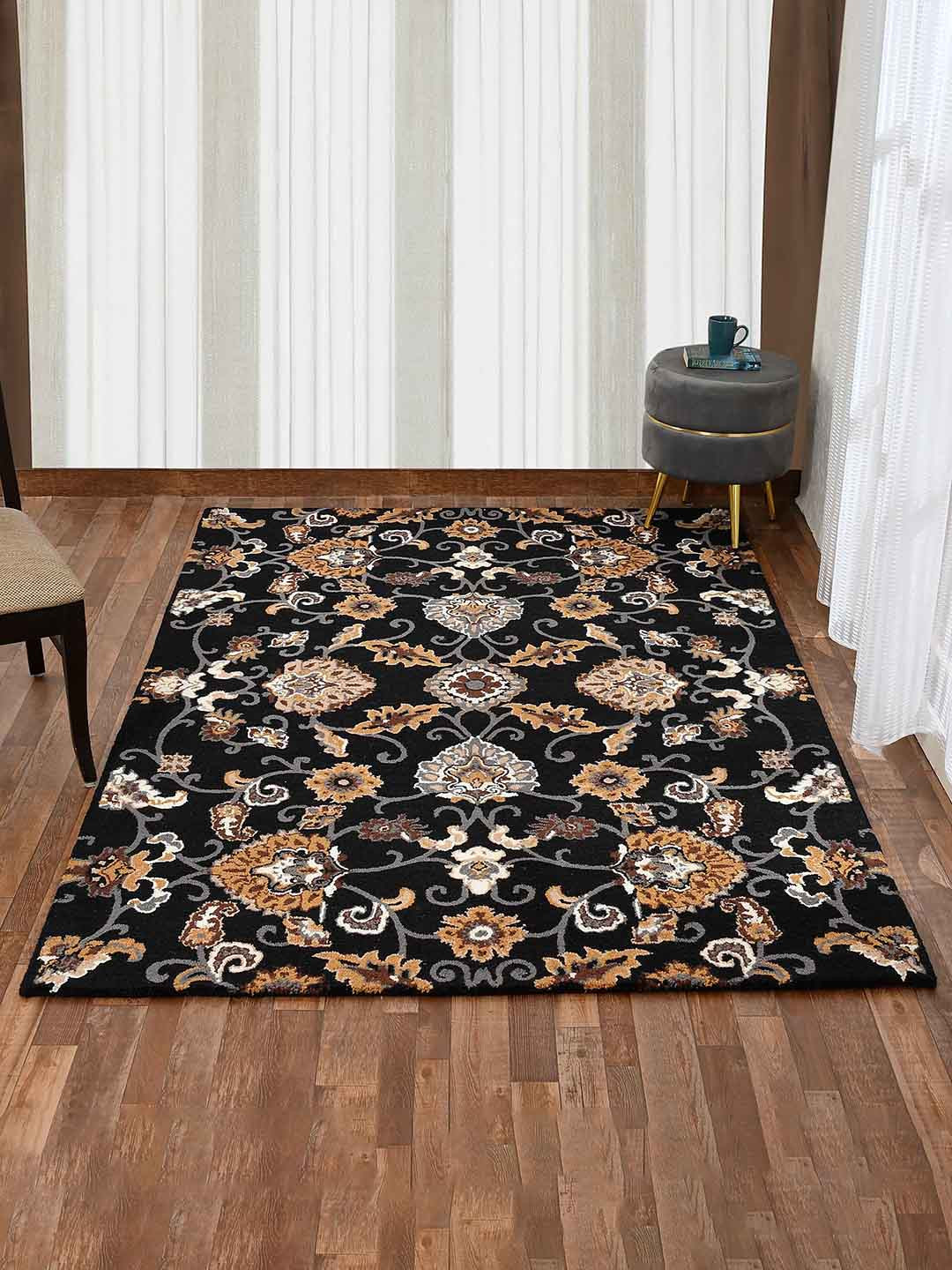 

PRESTO Black & Gold-Colored Traditional Woolen Carpet