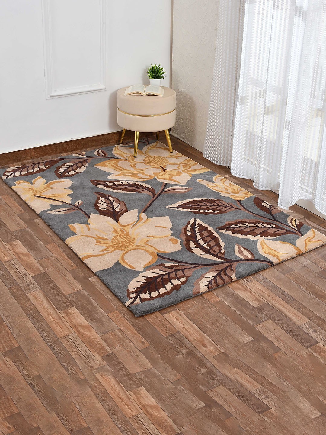 

PRESTO Grey & Beige Floral Hand Tufted Woolen Carpet