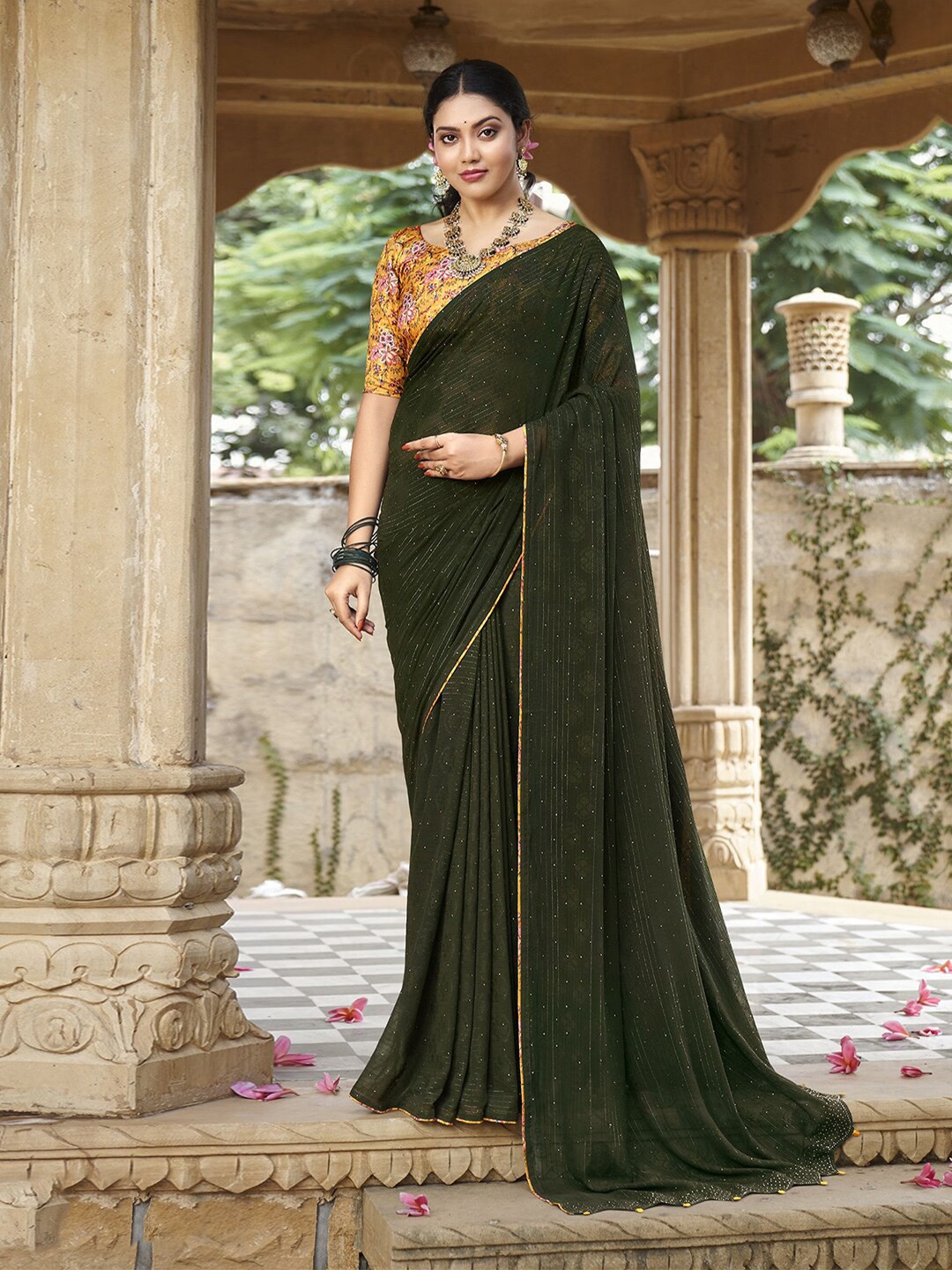 

Satrani Green & Gold-Toned Striped Beads and Stones Poly Georgette Saree