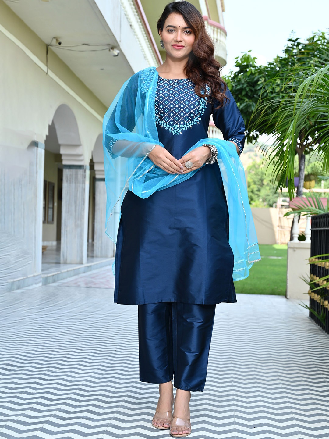 

V TRADITION Embroidered Round Neck Mirror Work Kurta With Trousers & Dupatta, Blue