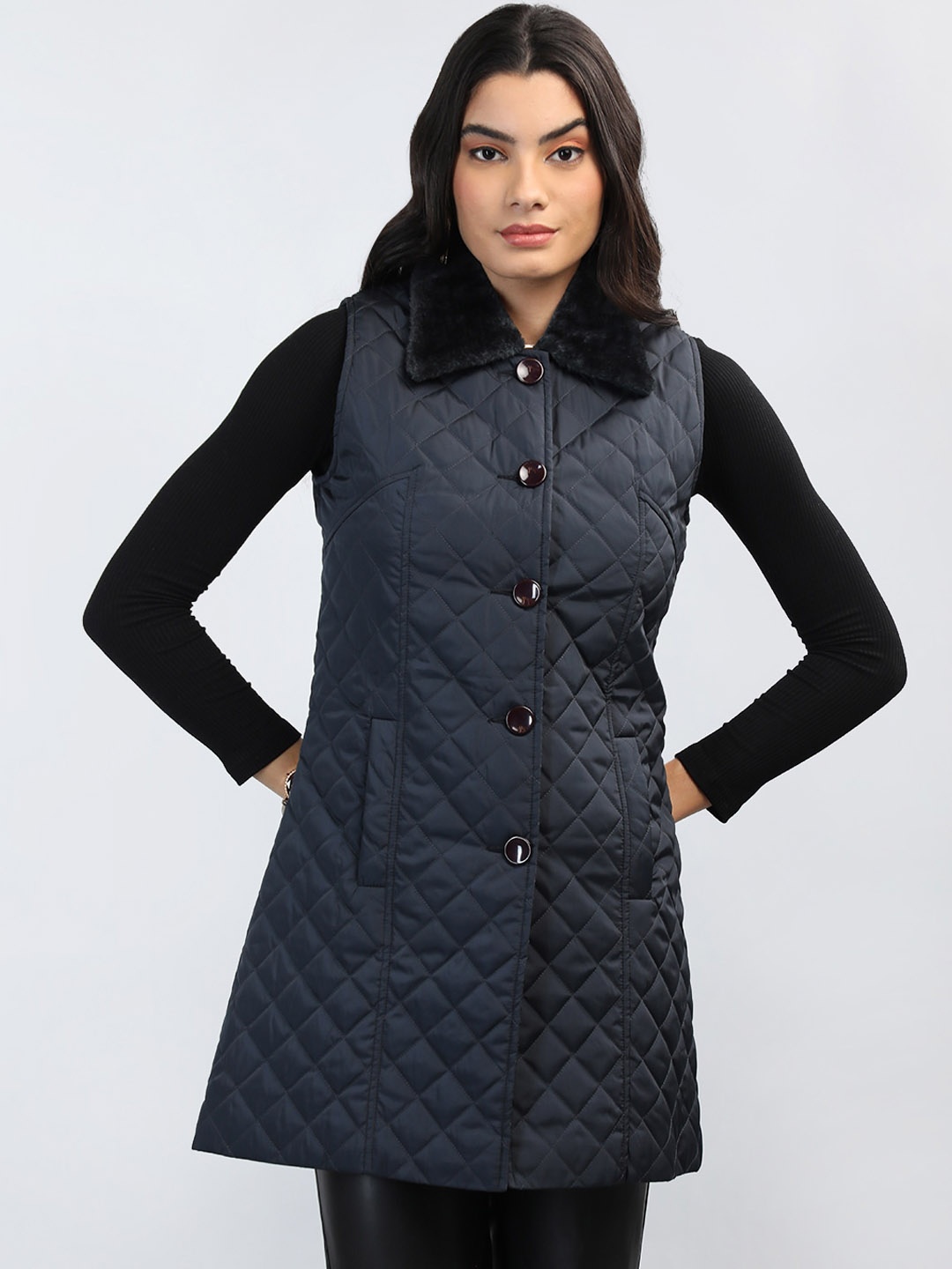 

CHKOKKO Wool Single-Breasted Sleevless Coat, Navy blue