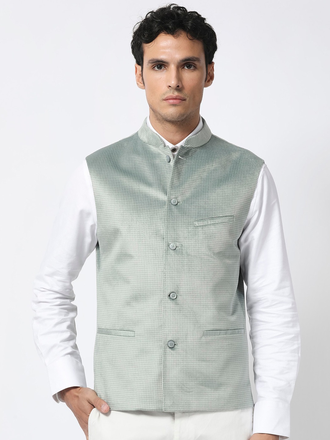 

RARE RABBIT Men Emerald Slim Fit Woven Emerald Nehru Jacket, Blue