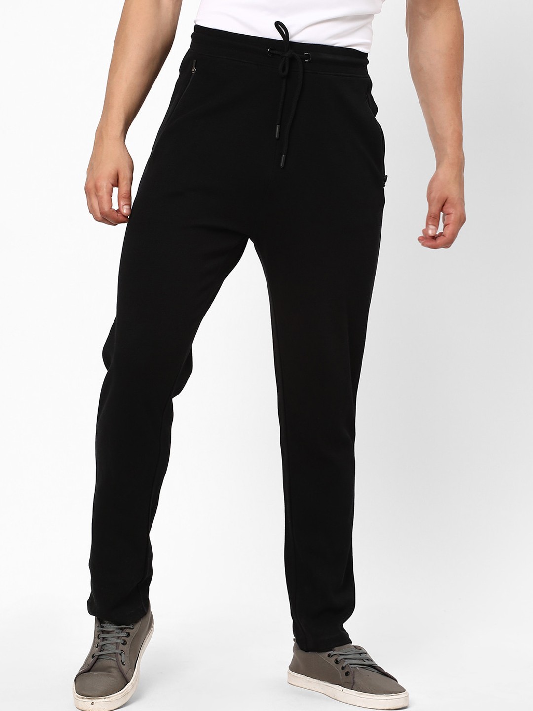 

R&B Men Mid-Rise Cotton Sports Track Pant, Black