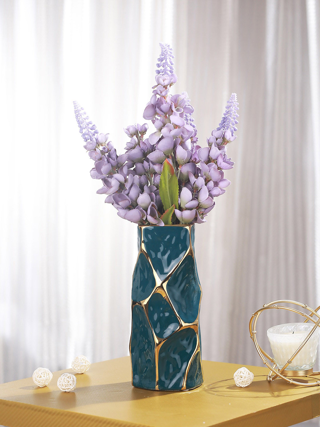 

TIED RIBBONS Green Textured Ceramic Flower Vase