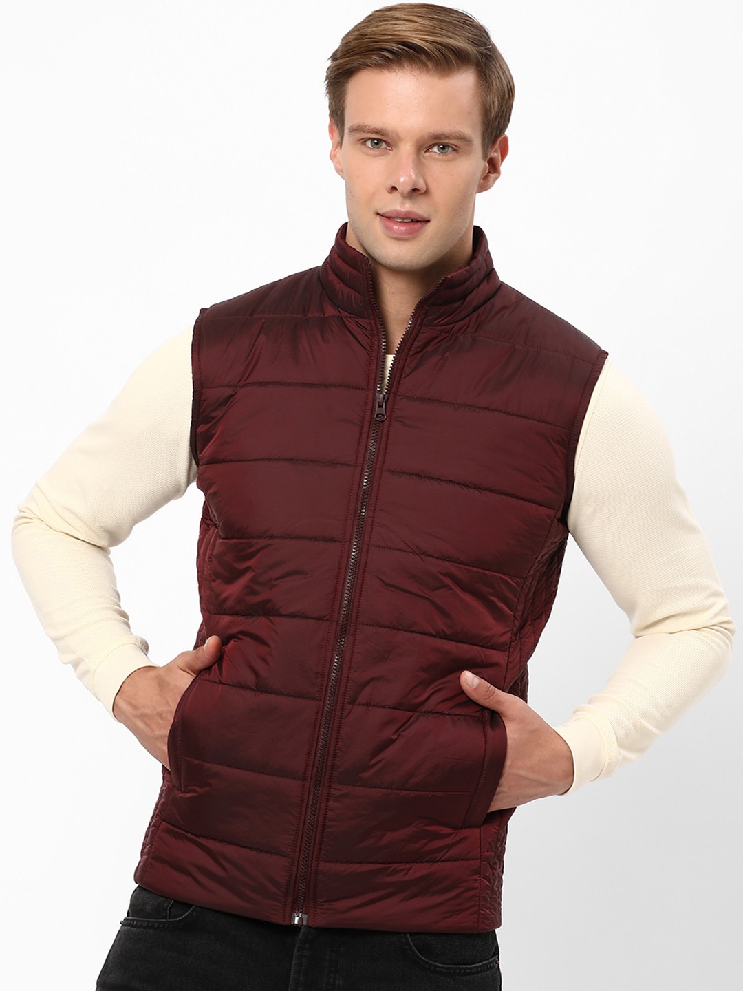 

R&B Sleeveless Padded Jacket, Red