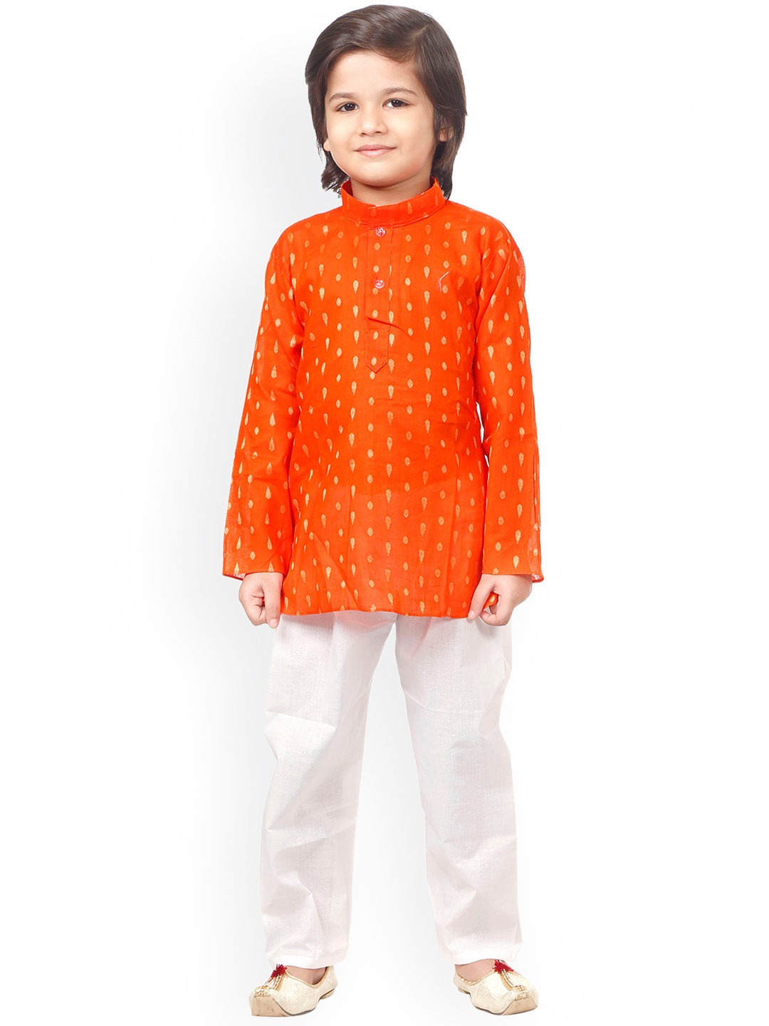 

BAESD Boys Ethnic Motifs Printed Mandarin Collar Pure Cotton Regular Kurta with Pyjamas, Orange