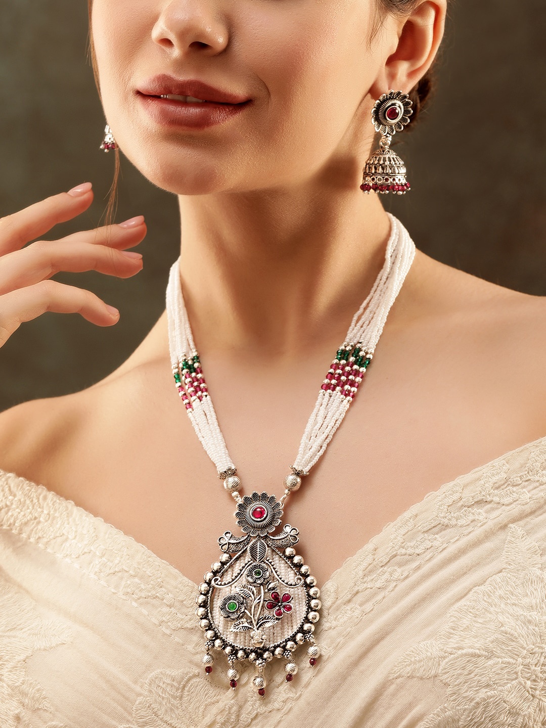 

Rubans Silver-Plated Beaded Oxidized Jewellery Set