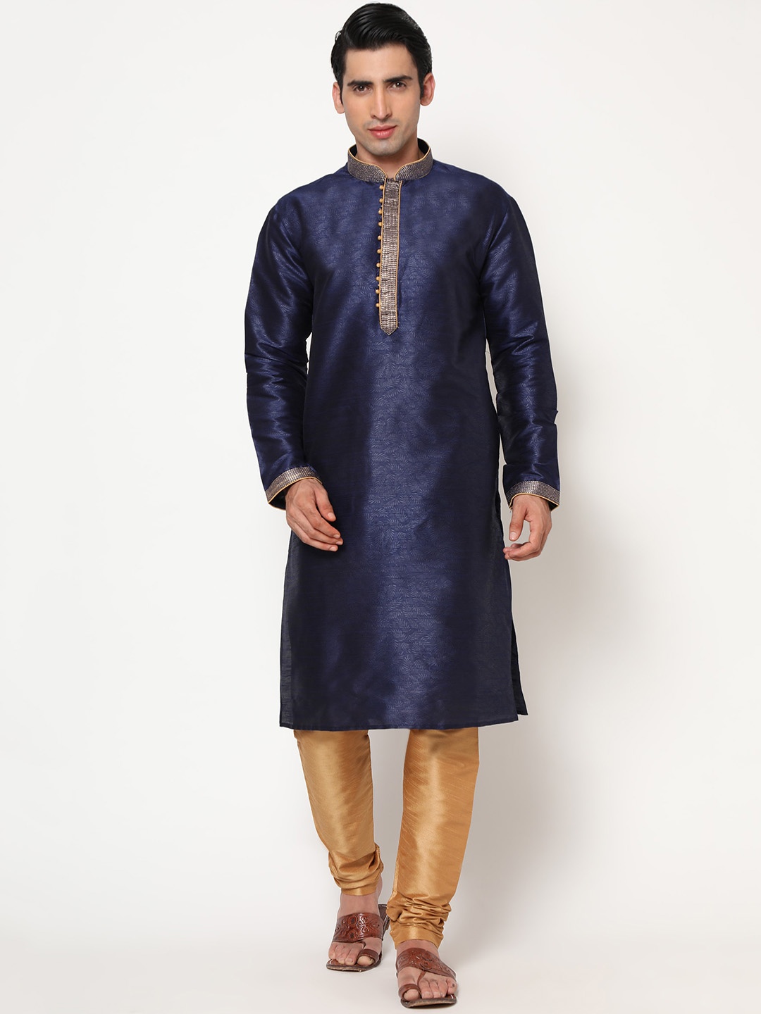 

ZARIMO Mandarin Collar Thread Work Jacquard Kurta, Navy blue