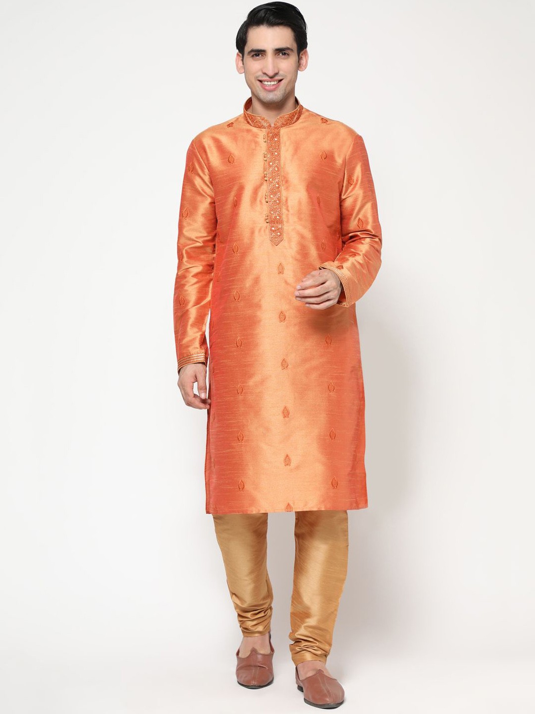 

ZARIMO Ethnic Motifs Mandarin Collar Long Sleeve Jacquard Cotton Silk Kurta, Orange