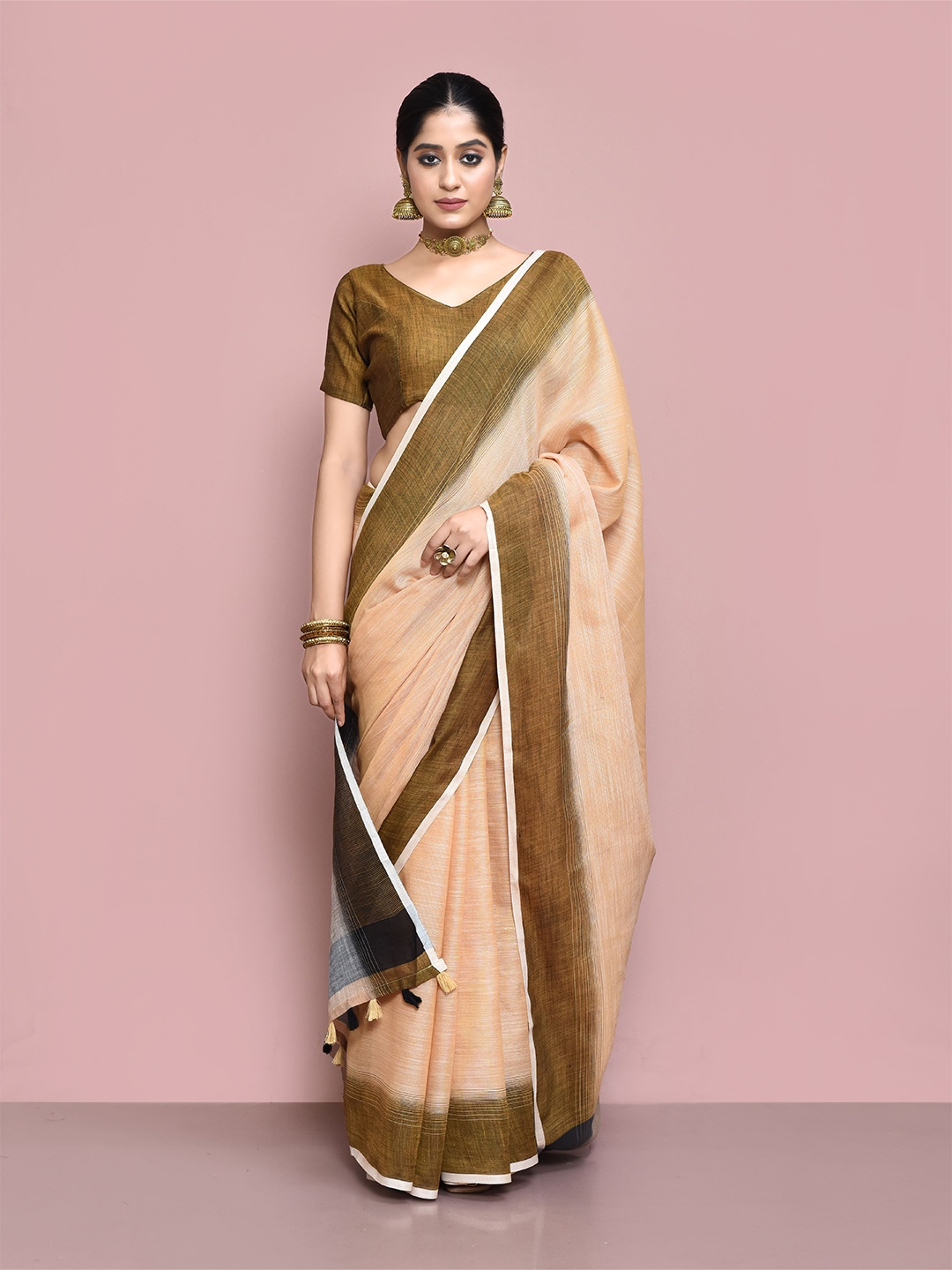 

elora Beige & Grey Linen Blend Bhagalpuri Saree