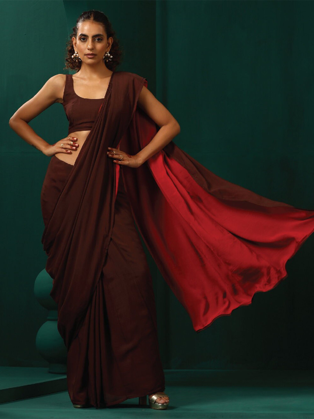 

trueBrowns Colourblocked Silk Cotton Ready to Wear Saree, Brown