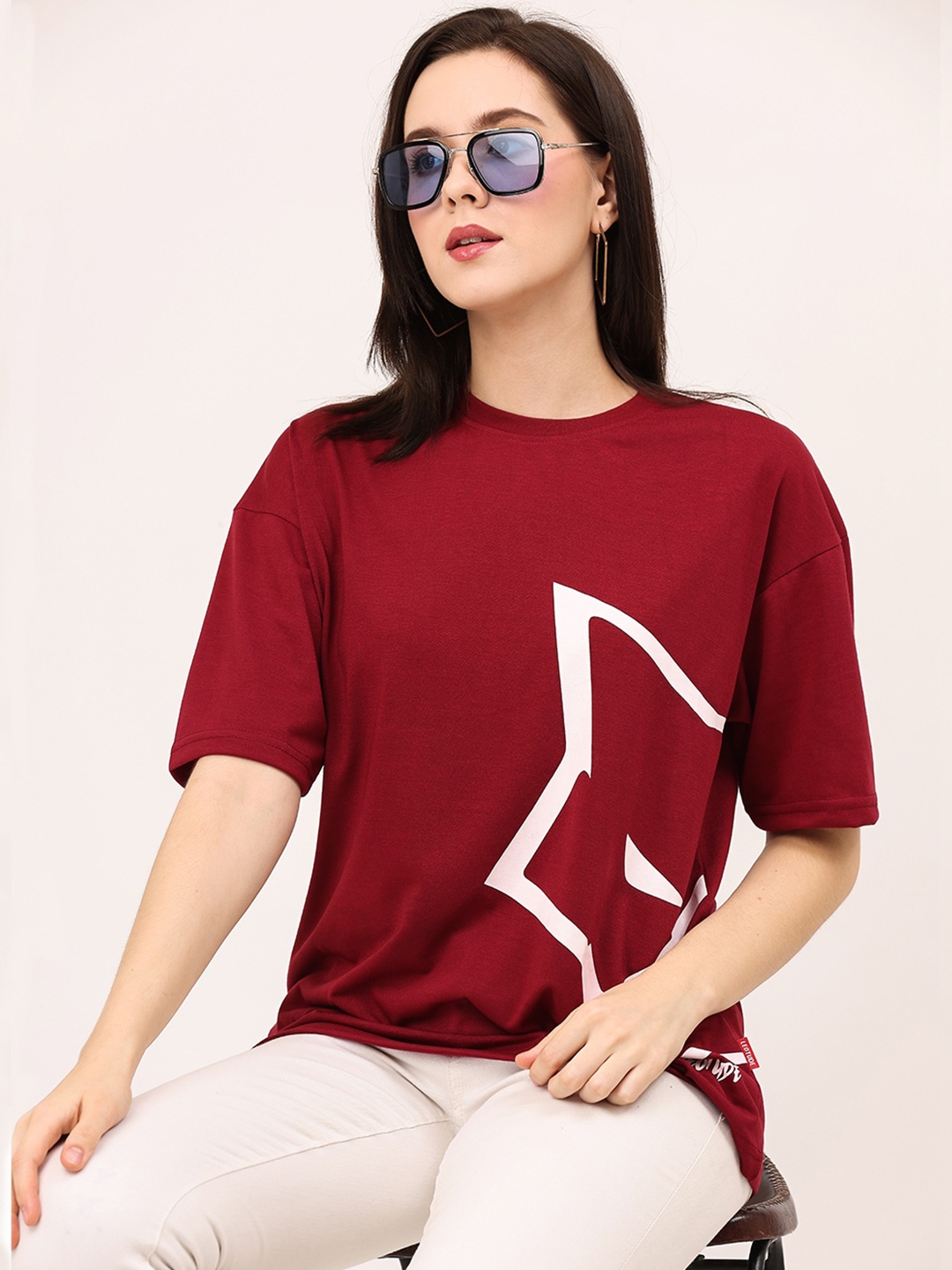 

Leotude Geometric Printed Drop-Shoulder Sleeves Oversized T-shirt, Maroon