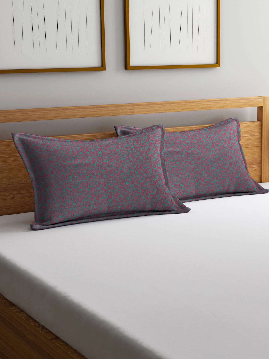

Arrabi Purple 2 Pieces Leaf-Printed Cotton Pillow Covers