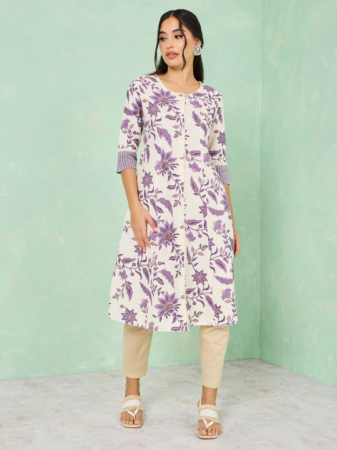 

Styli Off White Floral Printed Lace Detail A-Line Cotton Kurta