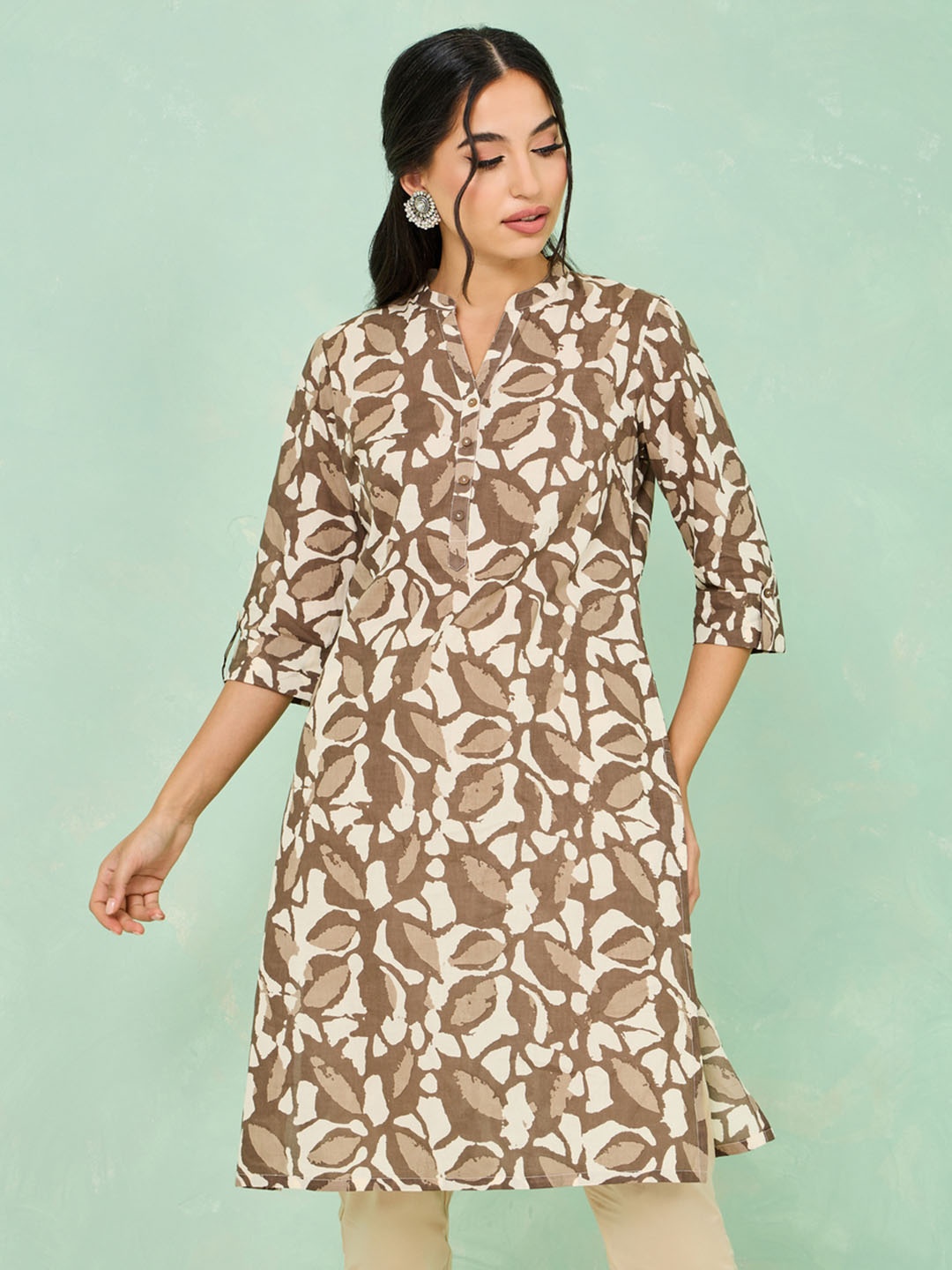 

Styli Floral Printed Mandarin Collar Cotton Kurta, Grey