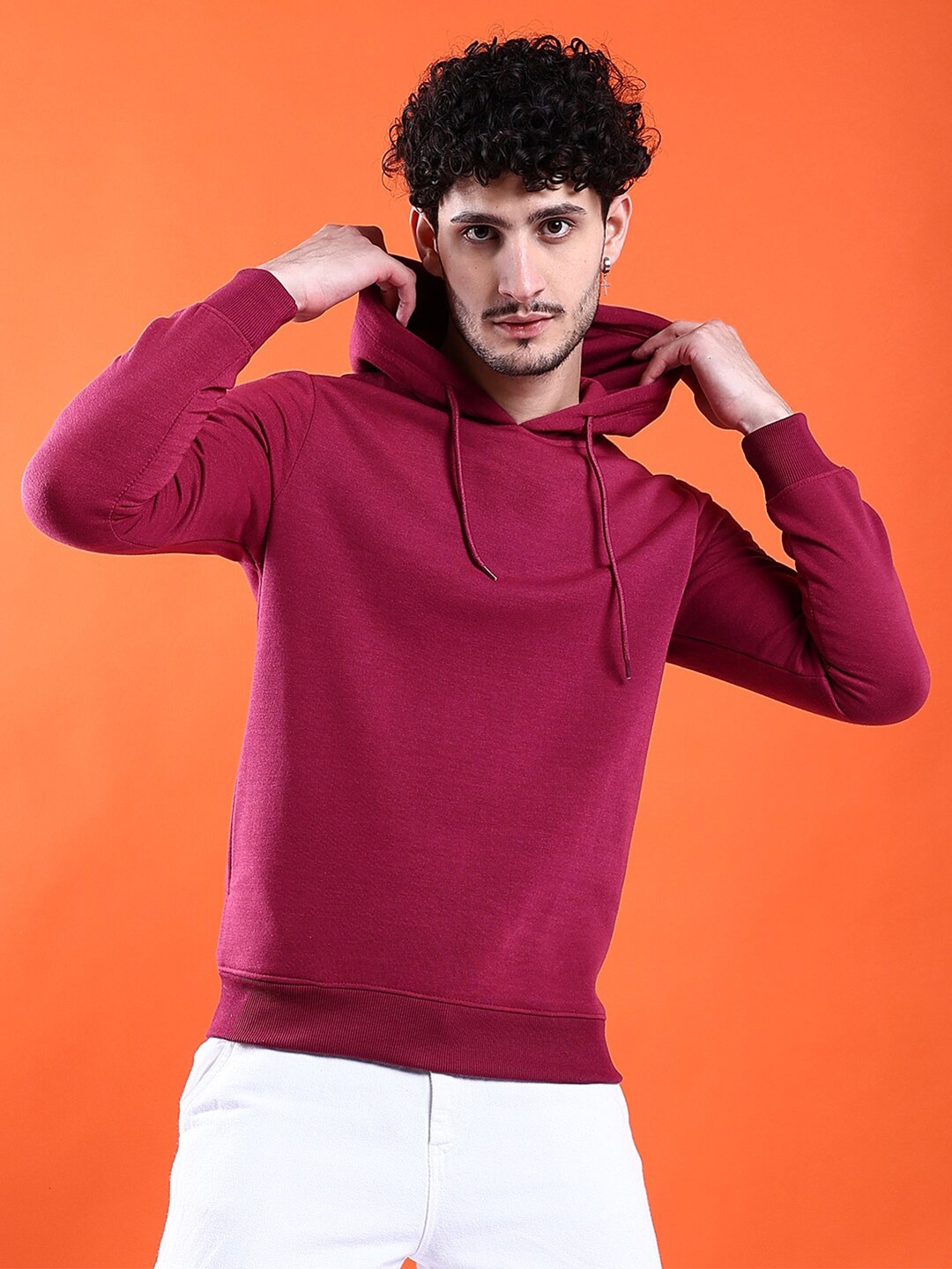 

The Indian Garage Co Hooded Long Sleeves Pullover, Burgundy