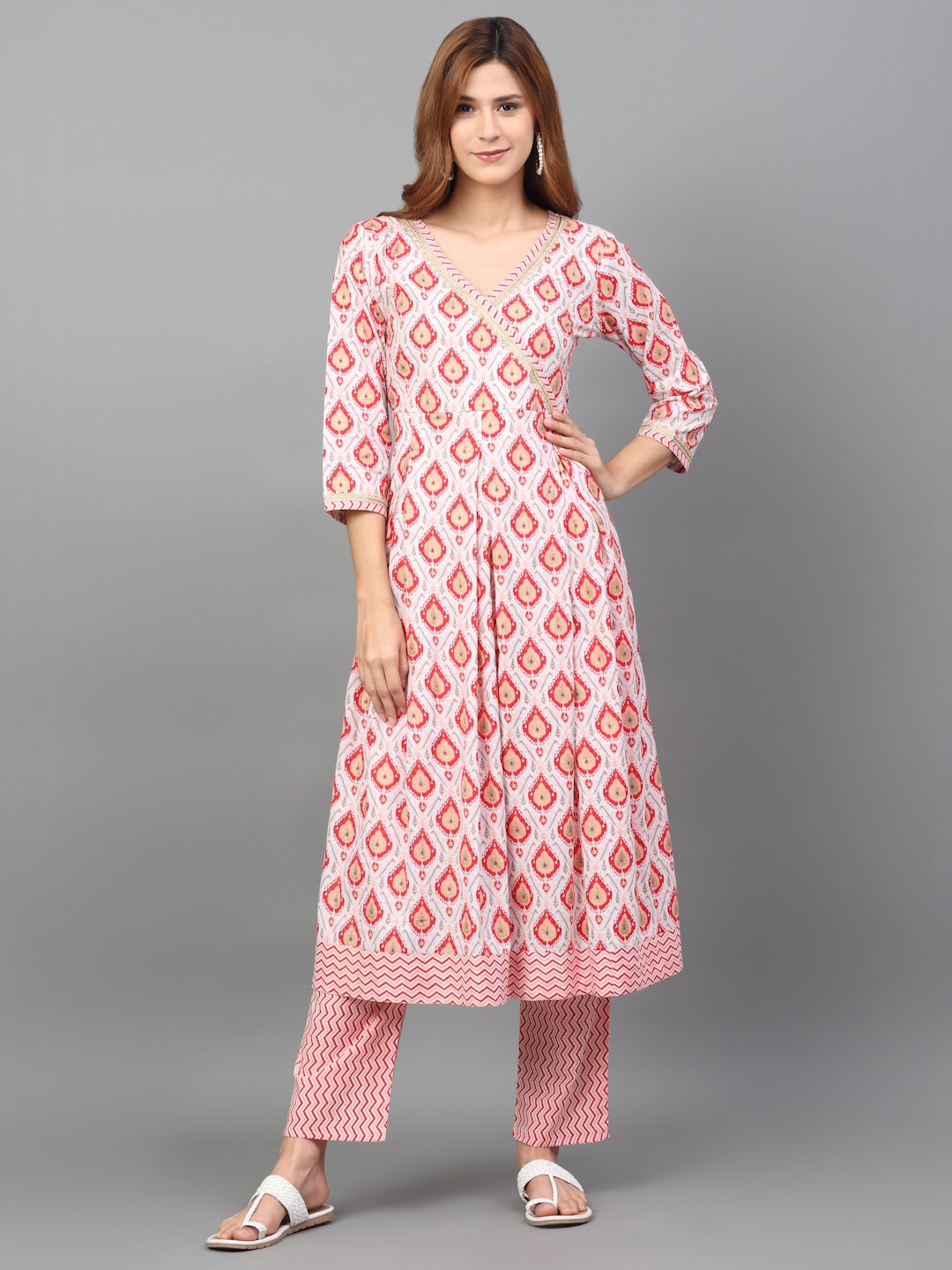 

Kamayra Ethnic Motifs Printed Anarkali Pure Cotton Kurta with Palazzos, Pink