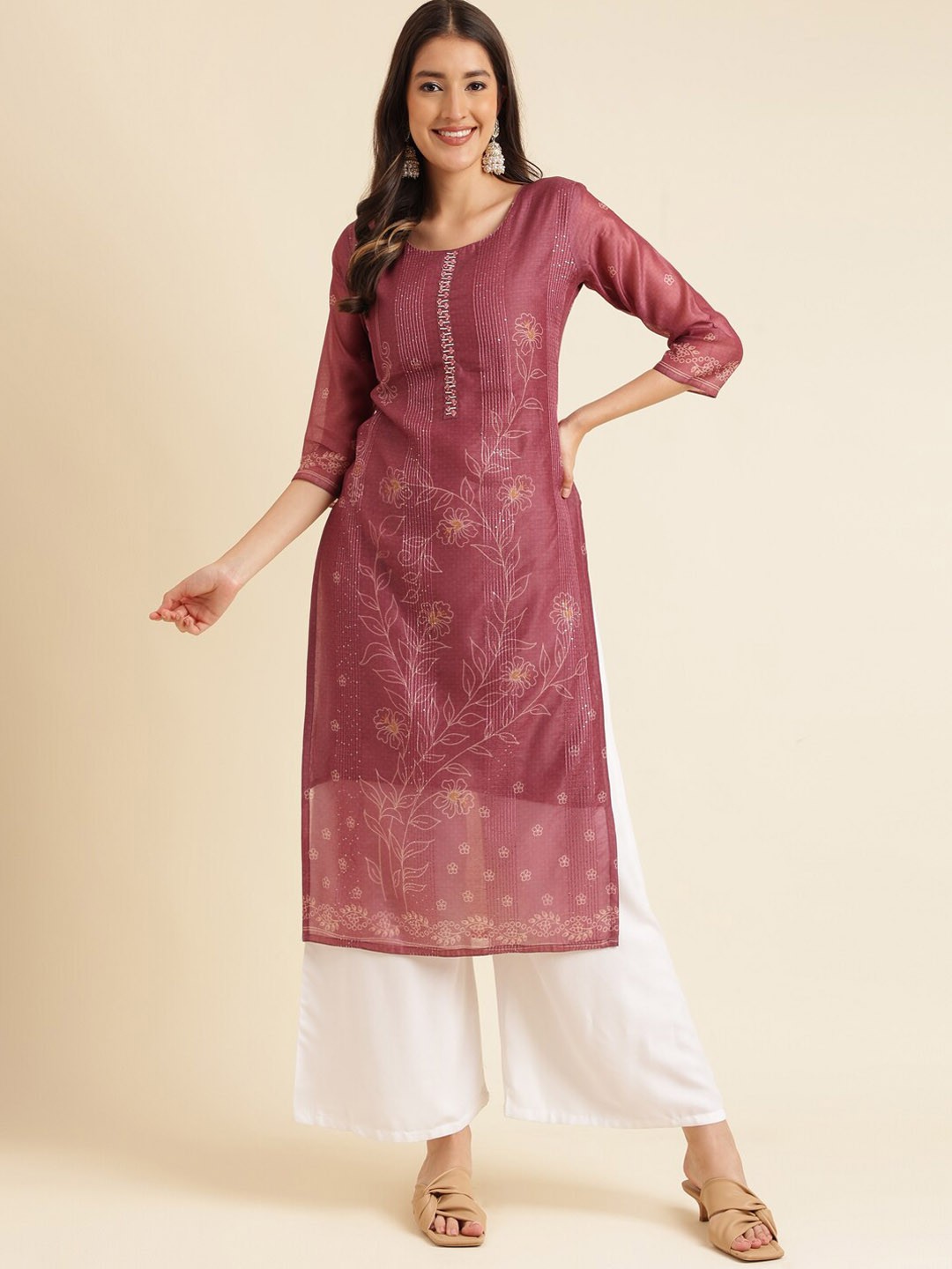 

HERE&NOW Floral Embroidered Beads and Stones Straight Kurta, Maroon